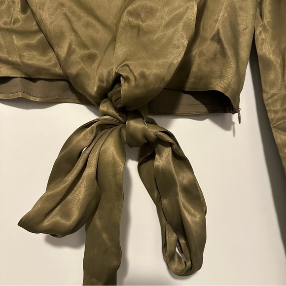Zara Olive Green Satin Tie Front Bow Cropped blouse size XS - Picture 2 of 5